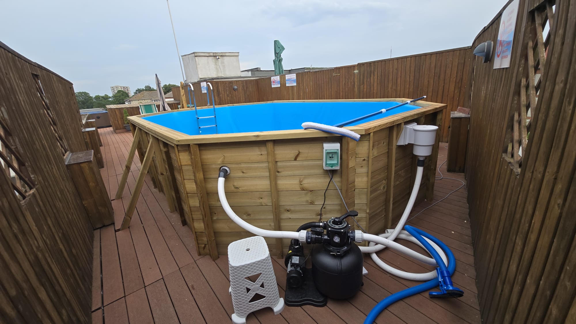 Proiect ciubăr, hot tub sau saună instalat de BSH Prodsalt — 98